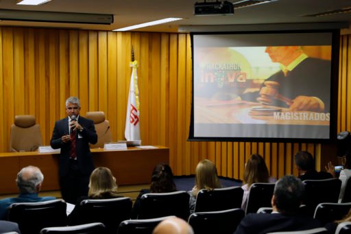 TRT 12 planeja evento com profissionais de tecnologia em busca de soluções inovadoras