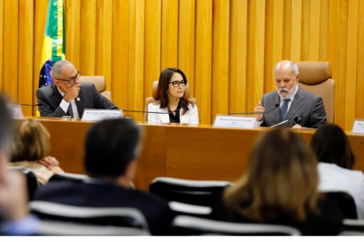 Vice-presidência do TST apresenta experiências com conciliações e mediações de conflitos