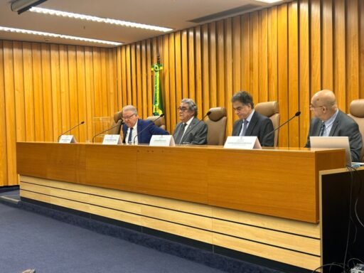 Reunião do Coleprecor tem a presença do presidente do TST, ministro Aloysio Corrêa da Veiga