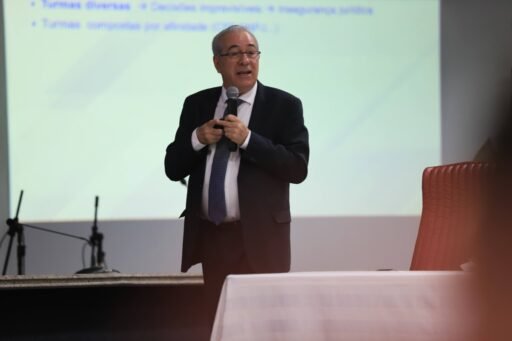 “Consolidação dos precedentes é política de sobrevivência da Justiça do Trabalho”, afirma desembargador em reunião do Coleprecor