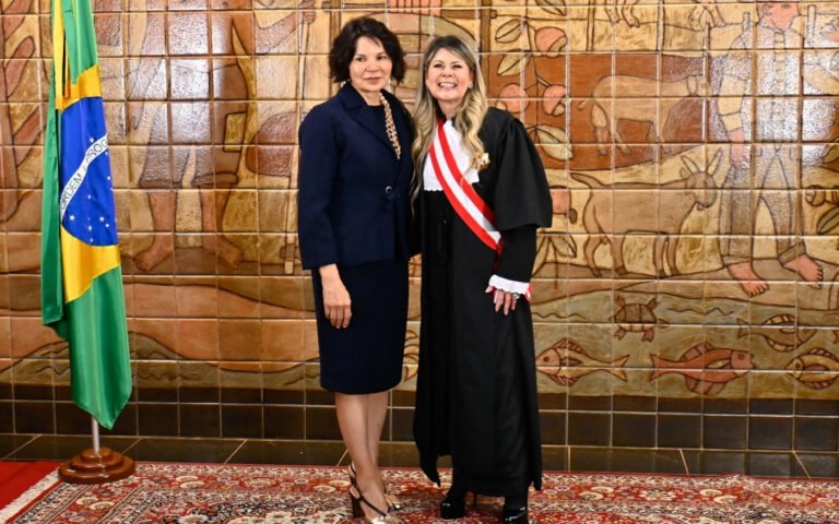 Presidente do Coleprecor prestigia posse da nova ministra do TST, Margareth Rodrigues Costa, em Brasília