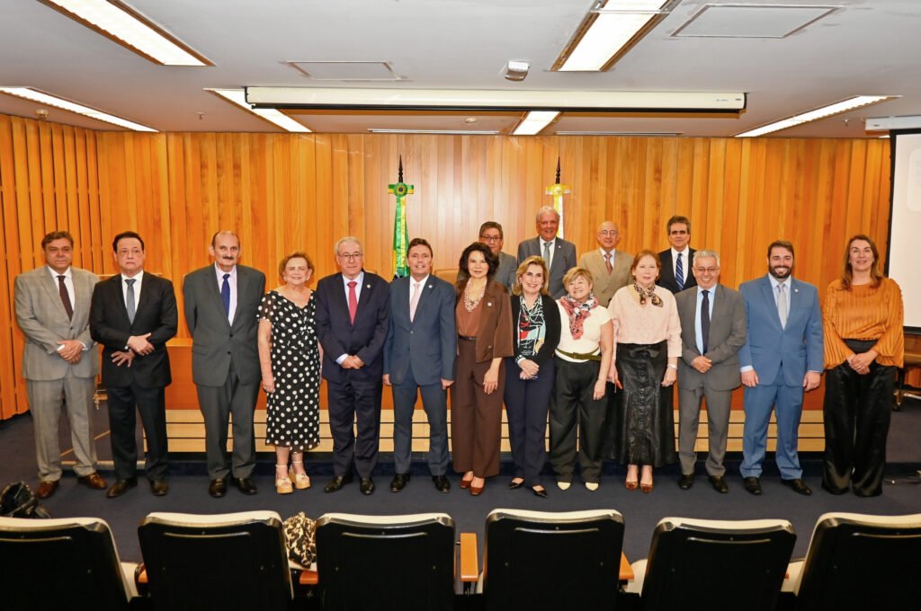 Inovação tecnológica, proteção social e eleição da gestão 2027 marcam a 8ª Reunião Ordinária de 2026 do Coleprecor